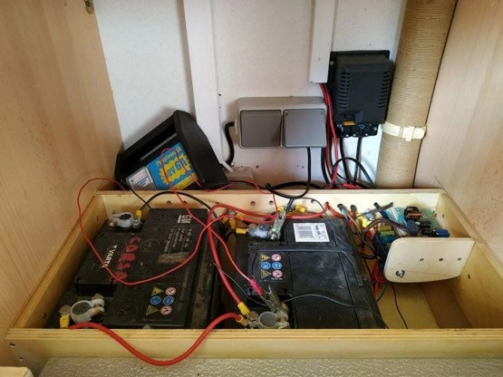                         Knaus Eifelland Holiday 1996 rok - zdjęcie 9
                        