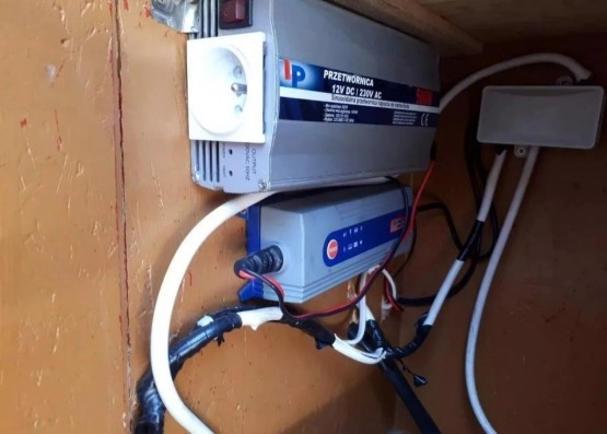                         Fiat Ducato Camper KAMPER 5 Osobowy 2.8 TDI, 122 KM - zdjęcie 18
                        