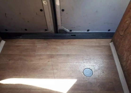                         Fiat Ducato Camper KAMPER 5 Osobowy 2.8 TDI, 122 KM - zdjęcie 25
                        