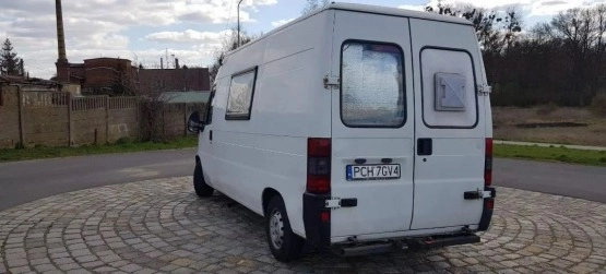                         Fiat Ducato Camper KAMPER 5 Osobowy 2.8 TDI, 122 KM - zdjęcie 3
                        