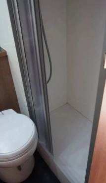                         Fiat Ducato Camper Duni 2013 rok - zdjęcie 18
                        