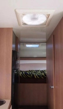                         Fiat Ducato Camper Duni 2013 rok - zdjęcie 21
                        