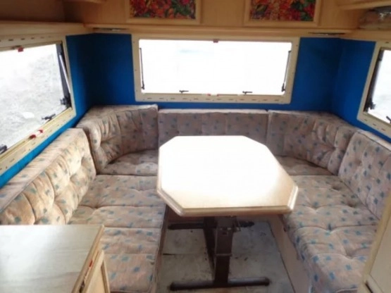                         Kamper Fiat Ducato 2,5 D - zdjęcie 4
                        