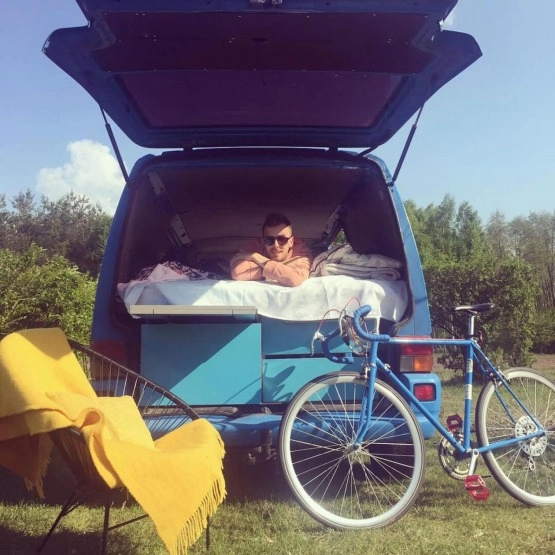                         Volkswagen T4 Long 1.9 TDI Camper - zdjęcie 3
                        