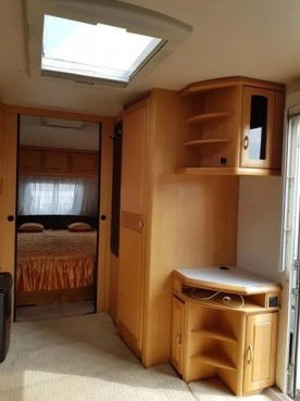                         Przyczepa kempingowa Hobby 2006 okazja! - zdjęcie 6
                        