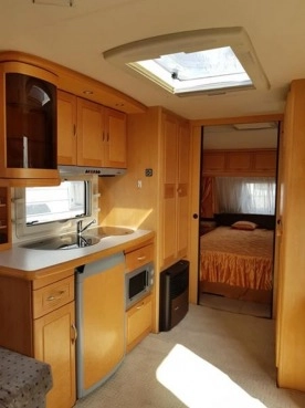                         Przyczepa kempingowa Hobby 2006 okazja! - zdjęcie 9
                        