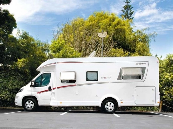                         Wynajmę pięknego kampera - zdjęcie 2
                        