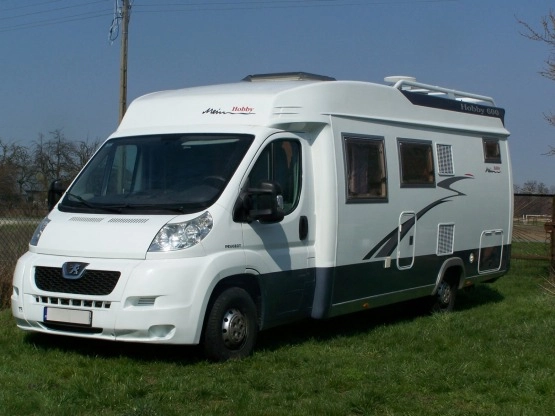                         sprzedam kamper - zdjęcie 2
                        