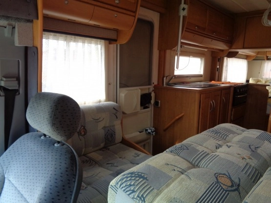                         Mercedes-Benz Sprinter AUTOTRAIL - zdjęcie 16
                        