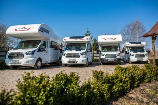                         Nowe i świetnie wyposażone kampery! - zdjęcie 1
                        