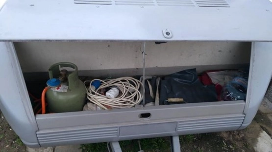                         Adria Optima 4-osobowa z przedsionkiem, gotowa do podróży - zdjęcie 10
                        