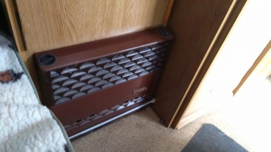                         Adria Optima 4-osobowa z przedsionkiem, gotowa do podróży - zdjęcie 15
                        