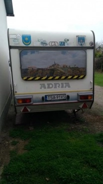                         Adria Optima 4-osobowa z przedsionkiem, gotowa do podróży - zdjęcie 6
                        