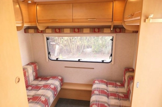                         2004 rok Bailey Pageant 5-osobowa, osobny prysznic, stan idealny - zdjęcie 8
                        