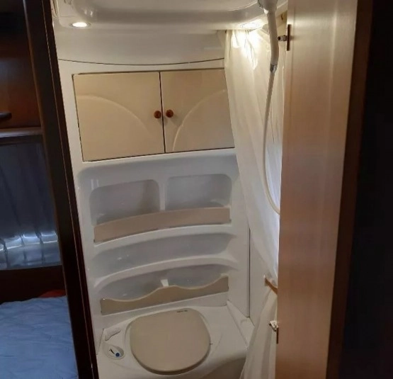                         Hobby 540 EXCELLENT - zdjęcie 15
                        