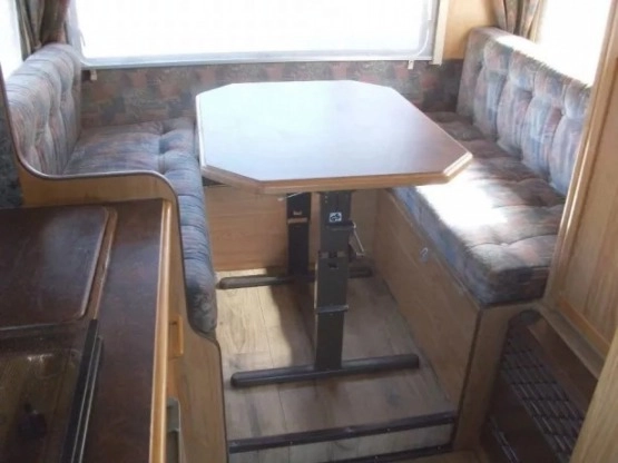                         Kamper Rapido Le Randoneur 710 - zdjęcie 3
                        