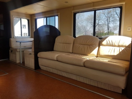                         SPRZEDAM - KAMPER STARLINER 36 RG - zdjęcie 9
                        