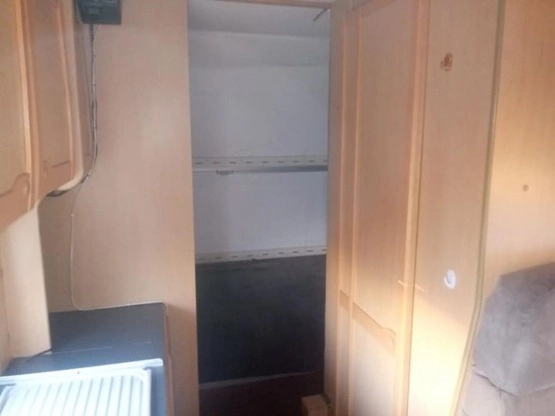                         Kamper Fiat Ducato z 1997 roku - zdjęcie 6
                        