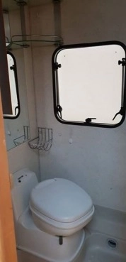                         Burstner 420 tn, rok 99, w Polsce od 2008 - zdjęcie 7
                        