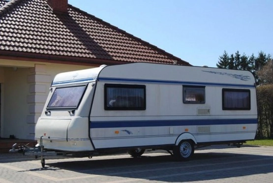                         HOBBY 545 Zarejestrowana! WC! Przedsionek! Ogrzewanie! 4-5 osobowa! - zdjęcie 1
                        