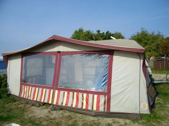                         Przyczepa kempingowa Dethleffs Nomad, łóżko piętrowe - zdjęcie 8
                        