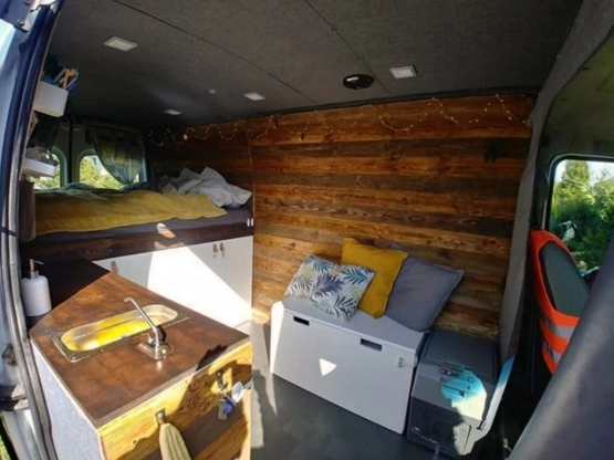                         Renault Master II Kamper - zdjęcie 4
                        