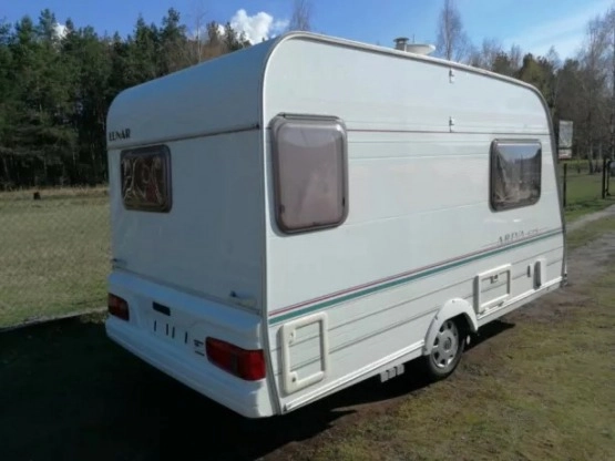                         Przyczepa kempingowa Lunar 2/3 osobowa z przedsionkiem i napędem, 2001 - zdjęcie 4
                        