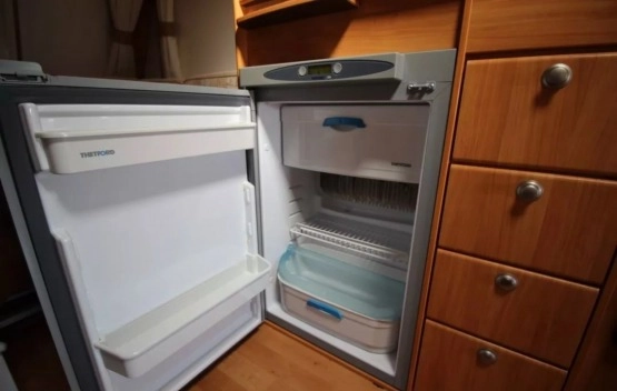                         Przyczepa Adria 524 z 2007 roku - zdjęcie 10
                        