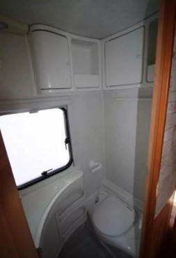                         Przyczepa Adria 524 z 2007 roku - zdjęcie 16
                        