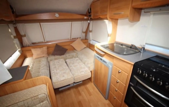                         Przyczepa Adria 524 z 2007 roku - zdjęcie 20
                        