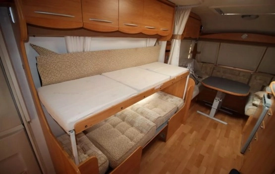                         Przyczepa Adria 524 z 2007 roku - zdjęcie 22
                        