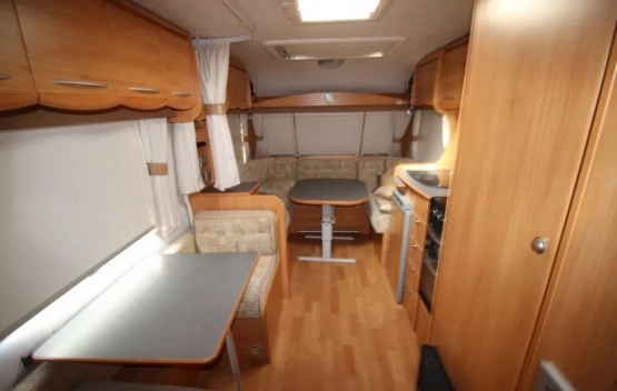                         Przyczepa Adria 524 z 2007 roku - zdjęcie 25
                        