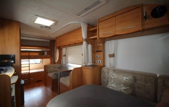                         Przyczepa Adria 524 z 2007 roku - zdjęcie 6
                        