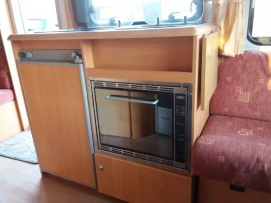                         Przyczepa kempingowa Lunar Chetau - zdjęcie 5
                        