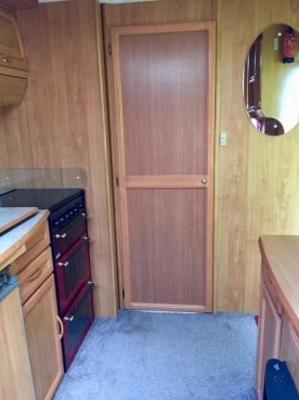                         Przyczepa kempingowa Coachman VIP 460/2  - zdjęcie 8
                        