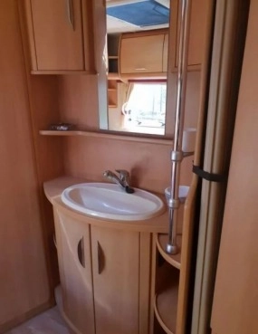                         Przyczepa Swift Challenger 500 SE - zdjęcie 6
                        