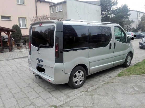                         Opel Vivaro Opel Vivaro LIFE 1.9CDTI 2006 WESTFALIA KAMPER 2x klima sejf alufelgi - zdjęcie 10
                        