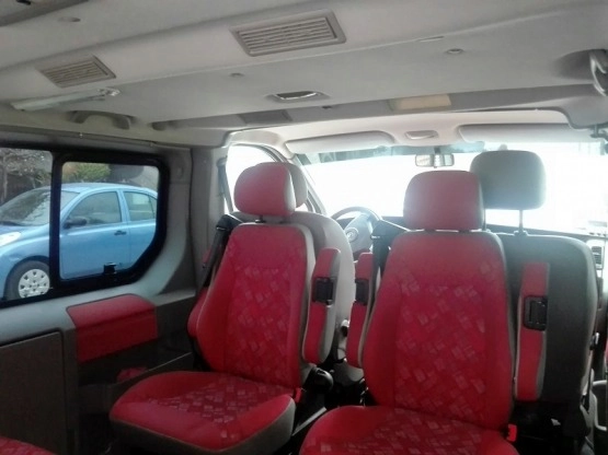                         Opel Vivaro Opel Vivaro LIFE 1.9CDTI 2006 WESTFALIA KAMPER 2x klima sejf alufelgi - zdjęcie 6
                        