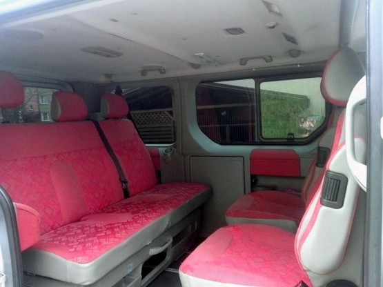                         Opel Vivaro Opel Vivaro LIFE 1.9CDTI 2006 WESTFALIA KAMPER 2x klima sejf alufelgi - zdjęcie 8
                        