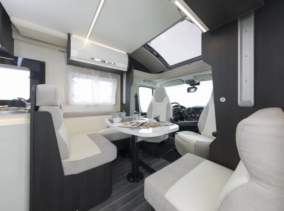                         Roller Team Kronos 284TL Automat Kamper Dostępny od ręki w PerfektCamp Rok 2019 Najnowszy model - zdjęcie 3
                        