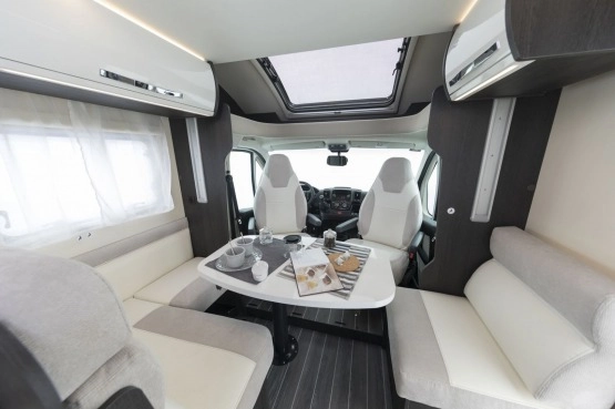                         Roller Team Kronos 284TL Automat Kamper Dostępny od ręki w PerfektCamp Rok 2019 Najnowszy model - zdjęcie 7
                        