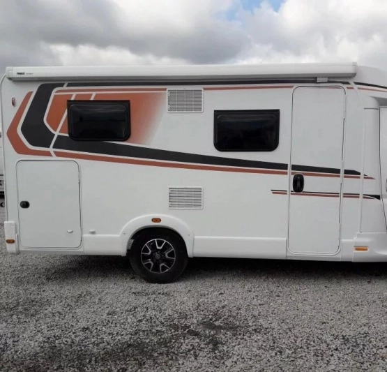                         Peugeot Boxer 2018, Benzyna + LPG - zdjęcie 28
                        