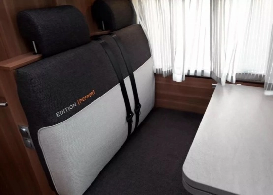                         Peugeot Boxer 2018, Benzyna + LPG - zdjęcie 7
                        