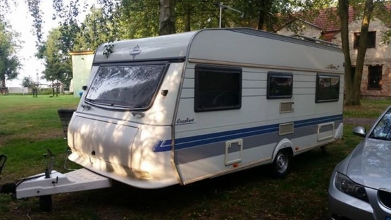                         Przyczepa kempingowa Hobby 495 - zdjęcie 3
                        