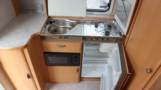                         Przyczepa kempingowa Wilk - zdjęcie 9
                        