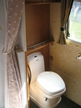                         Przyczepa SWIFT Corniche 17/3+mover+przedsionek - zdjęcie 10
                        