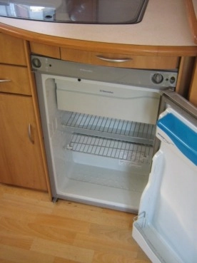                         Przyczepa SWIFT Corniche 17/3+mover+przedsionek - zdjęcie 3
                        