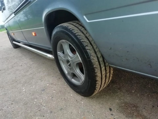                         MERCEDES SPRINTER CAMPER + GARAŻ NA DWA MOTOCYKLE - zdjęcie 19
                        