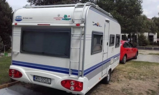                         PRZYCZEPA CAMPINGOWA HOBBY 450 w super stanie 2004 r., DMC 1200 - zdjęcie 3
                        