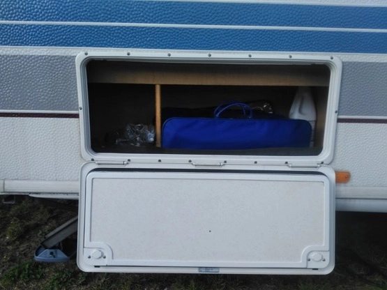                         Przyczepa Hobby de Luxe - zdjęcie 3
                        